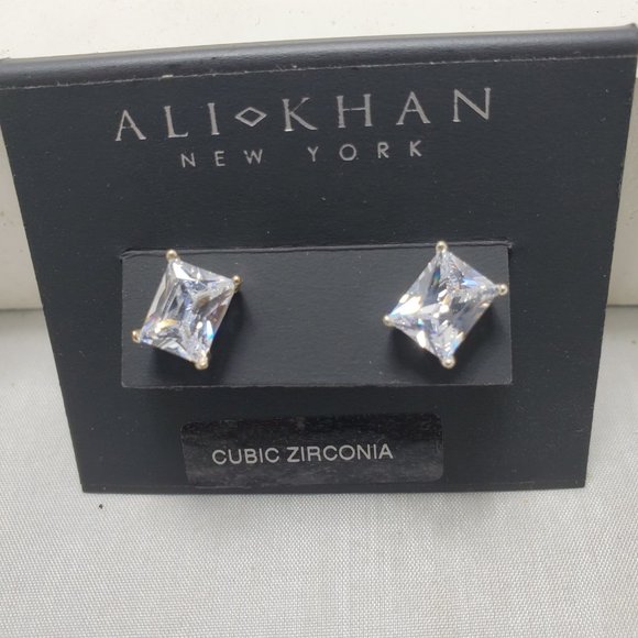 Ali Khan cubic zirconia stud pierced earrings - Picture 2 of 3